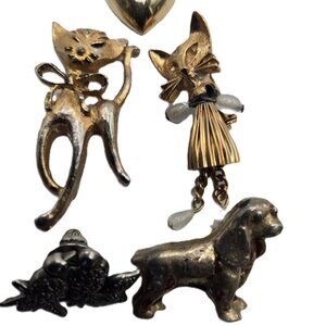5 Assorted Pet Tac Pins Brooches Gold-Tone Bird Dog Cats Heart